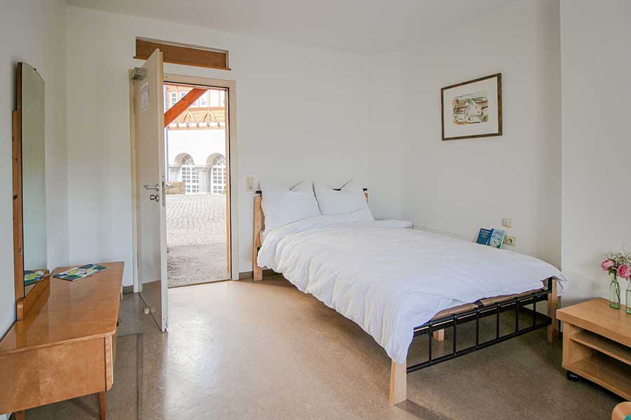 Zimmer-14-02 Zimmer-14-02