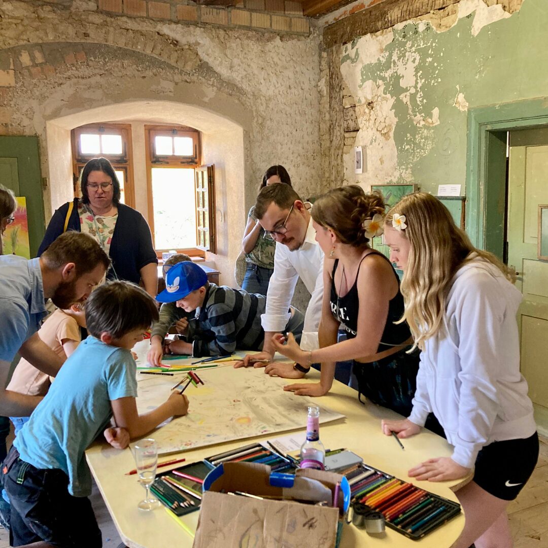 Kunstausstellung auf dem Schloss